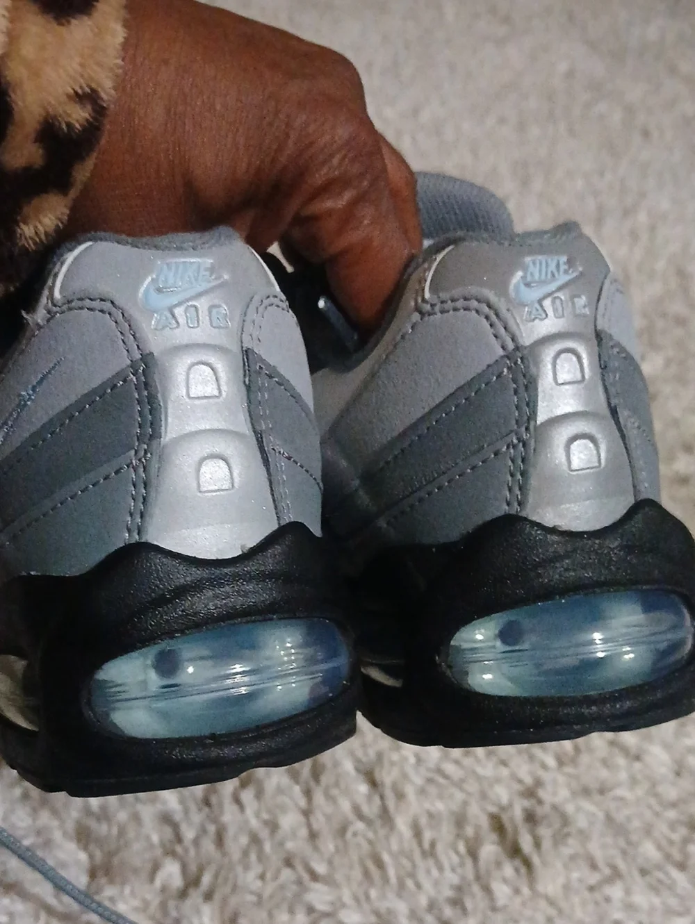 NWOT NIKE AIR MAX